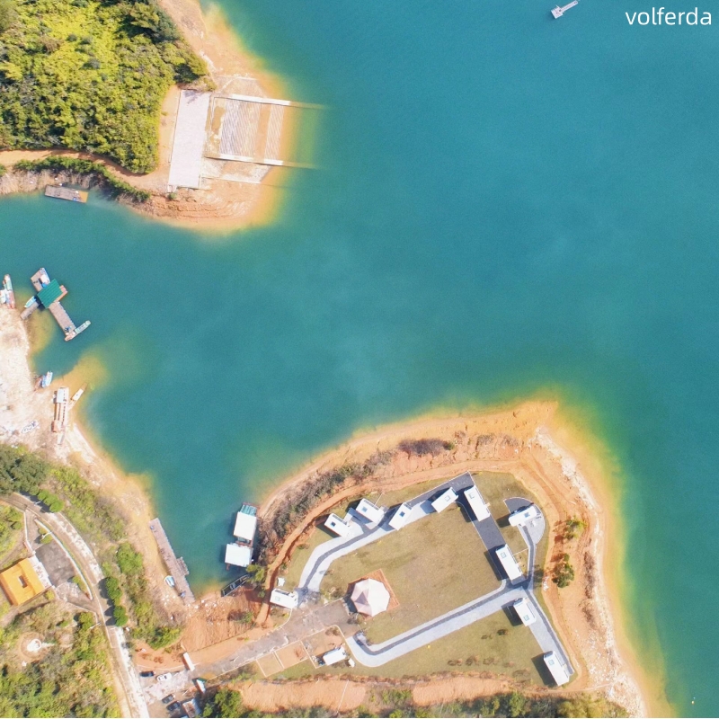 Capsule tiny house resort